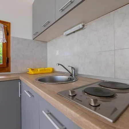 Garden Apartment